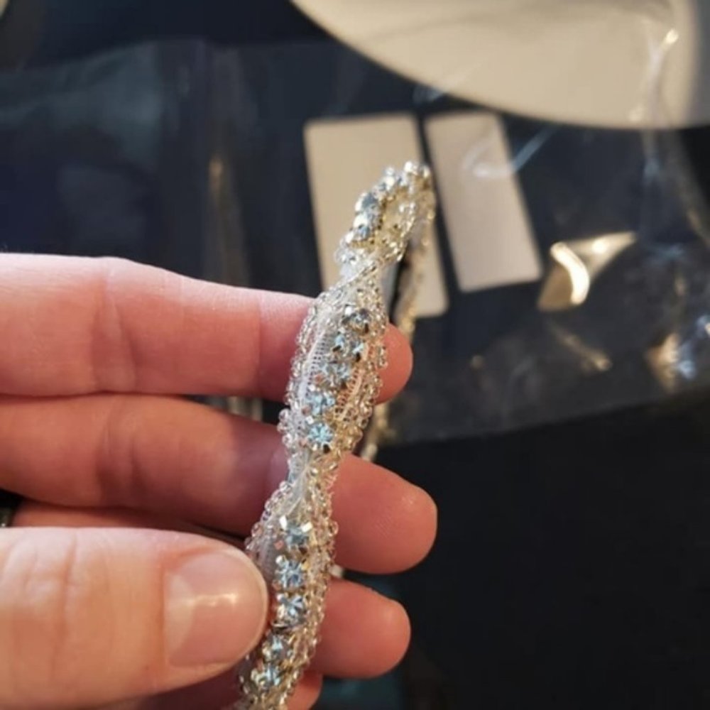 J Picone ,Juliette Sliver Bridal Head Piece beaded - Picture 3 of 6